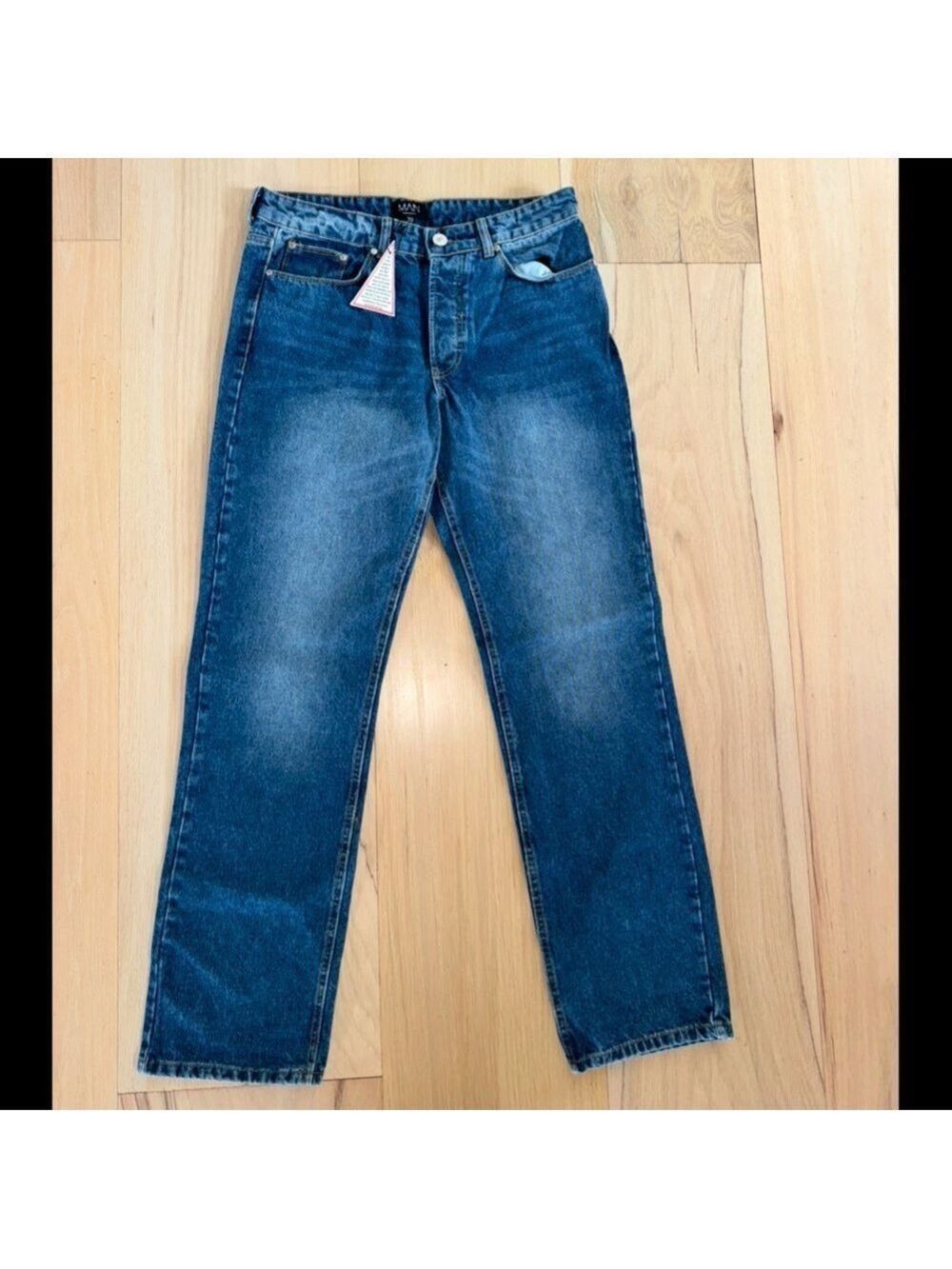 Boohoo Man Jeans Straight Leg Medium Wash Size 32 NWT